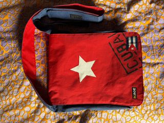 Borsa a tracolla Cuba con stella rossa