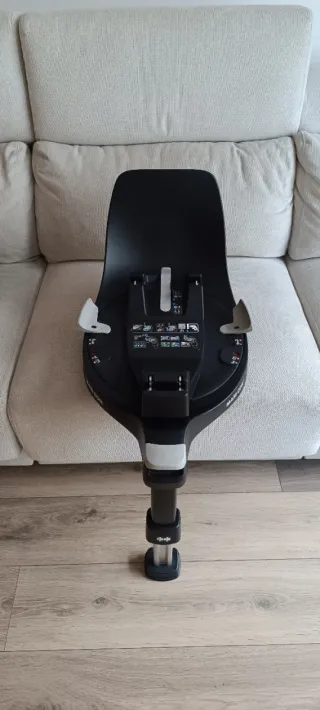 Maxi-Cosi Coral 360 + Base Isofix 360