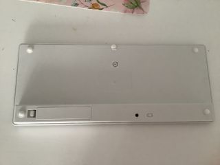 Teclado Bluetooth Subblim Plata y Blanco