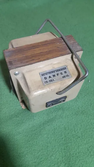 Autotransformador Danfer 400 VA