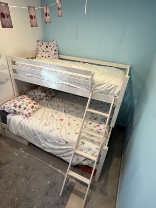 Litera matrimonial con colchones nuevos incluidos