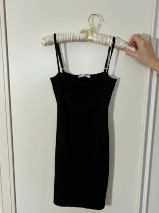 Vestido Negro ZARA Tirantes