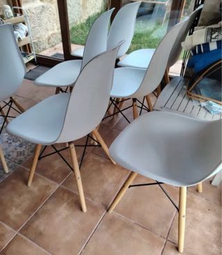 Seggiole Nordiche Bianche (Confezione da 4)