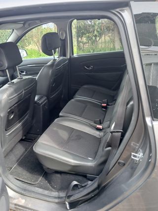 Renault Scenic 2012