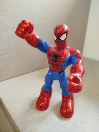 Spiderman y Vegeta Figuras Articuladas