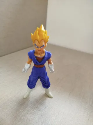 Spiderman y Vegeta Figuras Articuladas