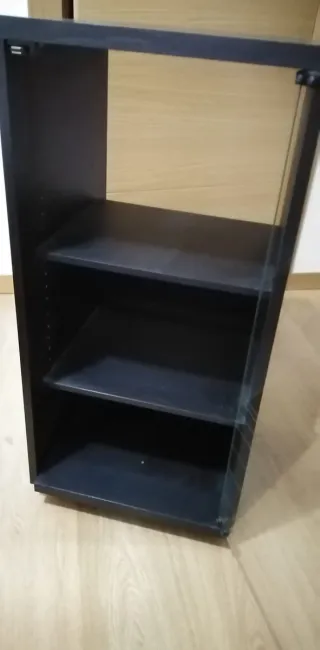 Mueble equipo música negro y cristal