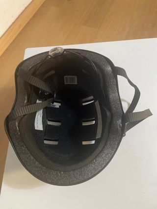 Casco Negro Patinaje