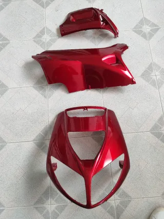Tapas Peugeot Speedfight 1 Rojas