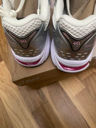 Asics Gel Kayano 14 Plata/Blanco