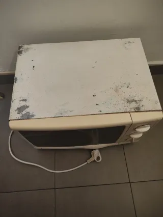 Microondas Moulinex Compact Grill