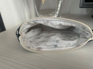 Cartera acolchada cuadros blanco y negro