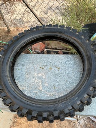 Neumático Pirelli 110/100-18