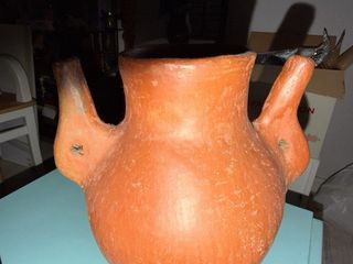 Jarrón antiguo de ceramica terracota