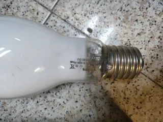 Bombilla Philips Master HPI Plus 250W