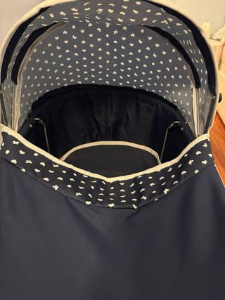 Cochecito de muñecas clásico azul