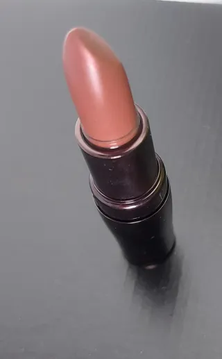 2 Batom Shiseido bege/rosa