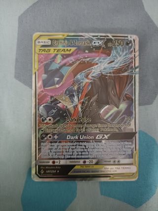 Carta Pokémon Reshiram & Charizard GX