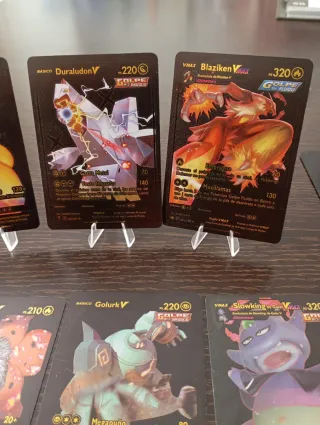 Cartas Pokémon Negras Colección VMAX