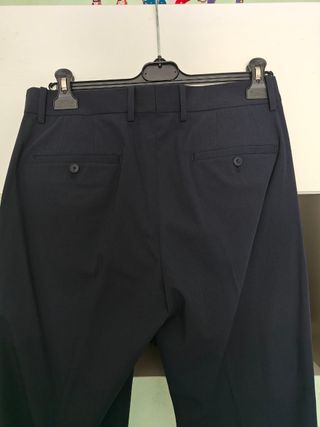 Pantaloni eleganti blu navy Mango