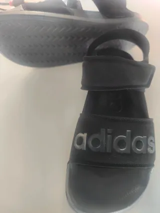 Sandalias Adidas Adilette Ajustables Negras