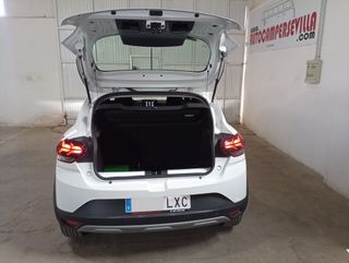 Dacia Sandero Stepway Essential hibrido Eco 2022