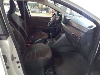 Dacia Sandero Stepway Essential hibrido Eco 2022