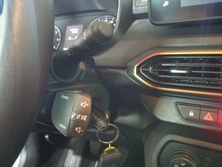 Dacia Sandero Stepway Essential hibrido Eco 2022