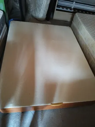 Canapé abatible y colchón ortopédico