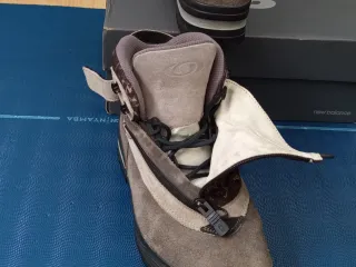 Botas Salomon Trail Running T39 Vintage