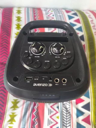 Altavoz Avenzo Bluetooth Luces LED Azul