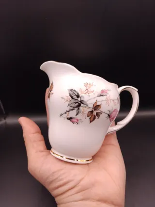 🇬🇧 Lechera porcelana inglesa floral