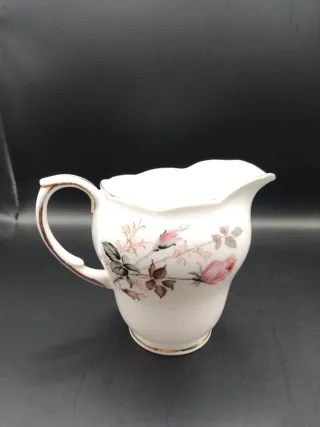 🇬🇧 Lechera porcelana inglesa floral