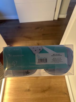 Cojín antivuelco bebé estrellas