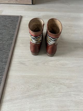 Botines Marrones y Multicolor