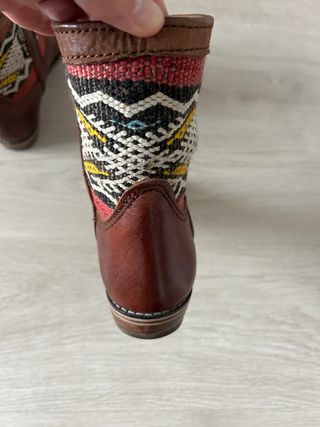 Botines Marrones y Multicolor