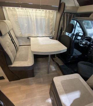 Autocaravana Benimar 5 plazas – Full equipada
