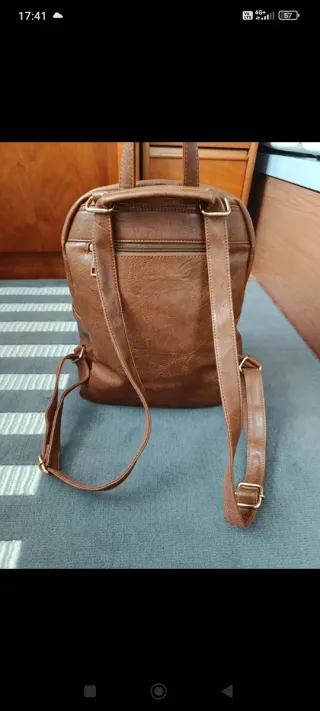 Bolso mochila marrón
