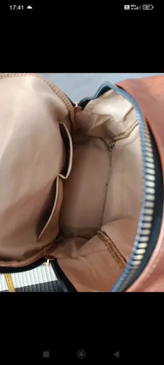 Bolso mochila marrón