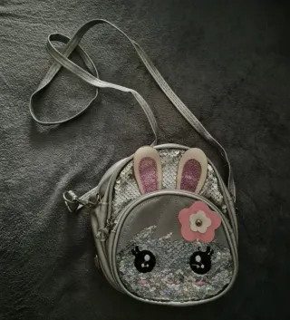 Mochila Minnie Mouse Estilo GO!, bolso y cross.