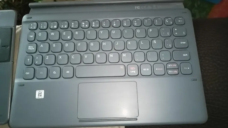 Funda Book Cover S6 con Teclado y Lápiz con punter afbeelding 3