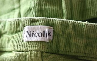 Pantalón de pana verde Nicoli