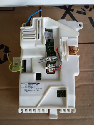 Placa electrónica lavadora Zanussi ZWF 71040W