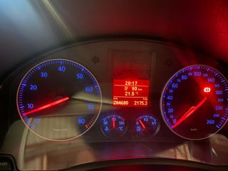 Volkswagen Golf 2003