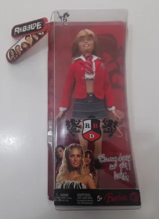 Muñeca Barbie Mía Colucci RBD Colección
