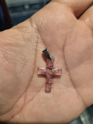 Colgante Cruz Ópalo Rosa