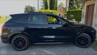 Porsche Cayenne GTS 2014