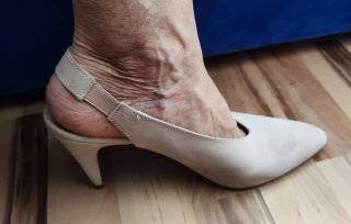 Zapatos de tacón beige/rosa