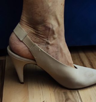 Zapatos de tacón beige/rosa