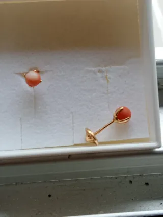 Pendientes Oro 18k y Coral Auténtico